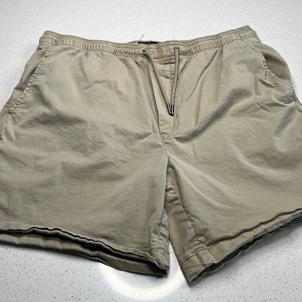 American Eagle Flex Drawstring Elastic Waist Khaki Shorts Mens Medium
